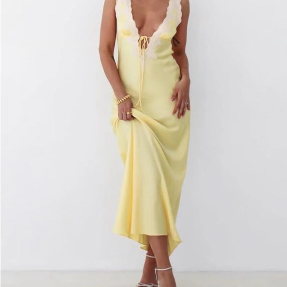 Rumored Dresses & Skirts - Rumored “Mod Mini” Dress in Yellow